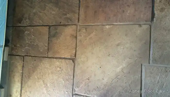 Indoor Flagstone Floors: Achieve a Lasting Shine with Ease